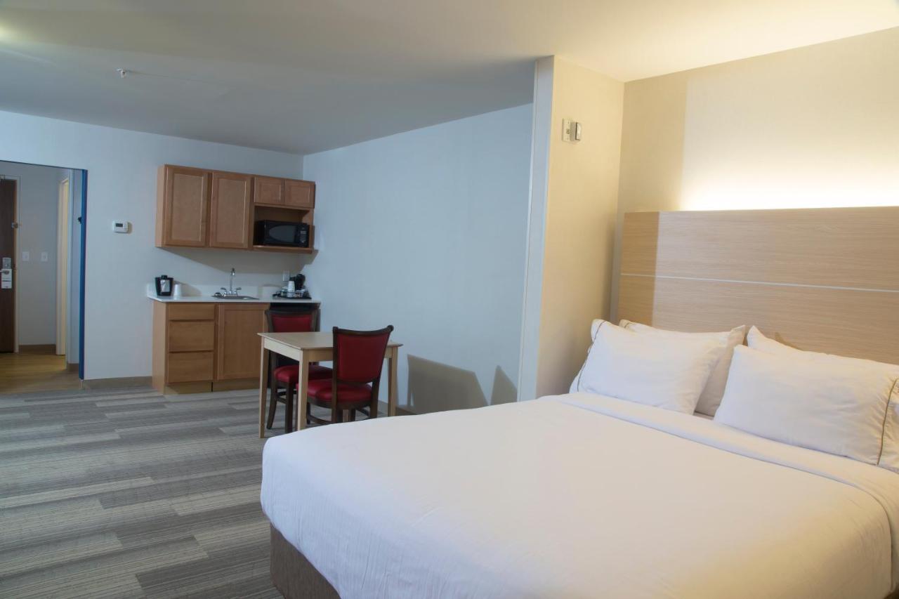Holiday Inn Express Rochester Hills By Ihg Екстериор снимка