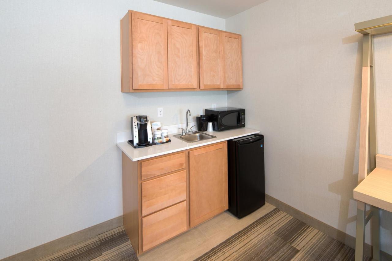 Holiday Inn Express Rochester Hills By Ihg Екстериор снимка